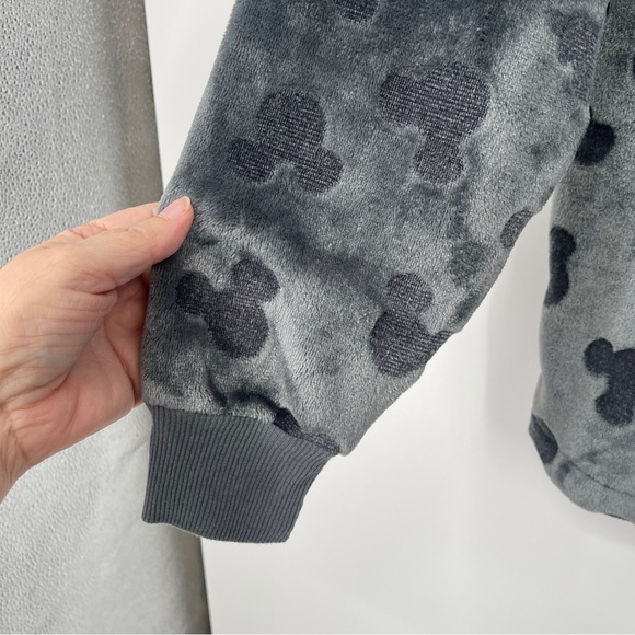 Walt Disney World Gray Velour Plush Spirit Jersey Pullover Sweatshirt Top - Picture 5 of 12